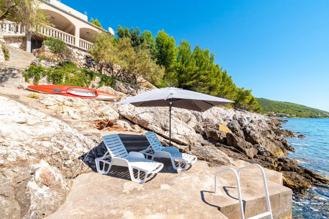 Apartments By The Sea Cove Zaglav, Korcula - 12208 Prizba Exterior foto