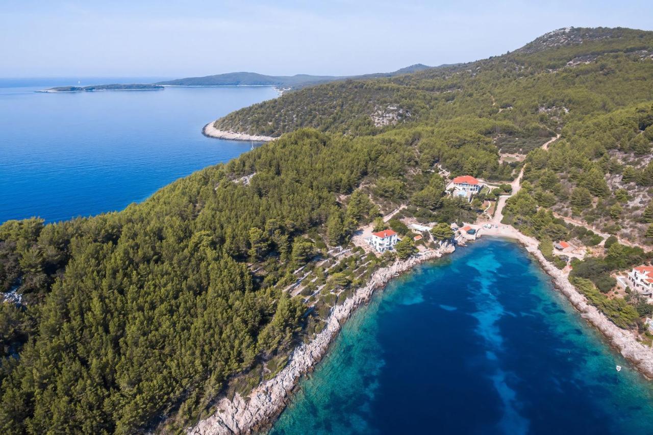 Apartments By The Sea Cove Zaglav, Korcula - 12208 Prizba Exterior foto