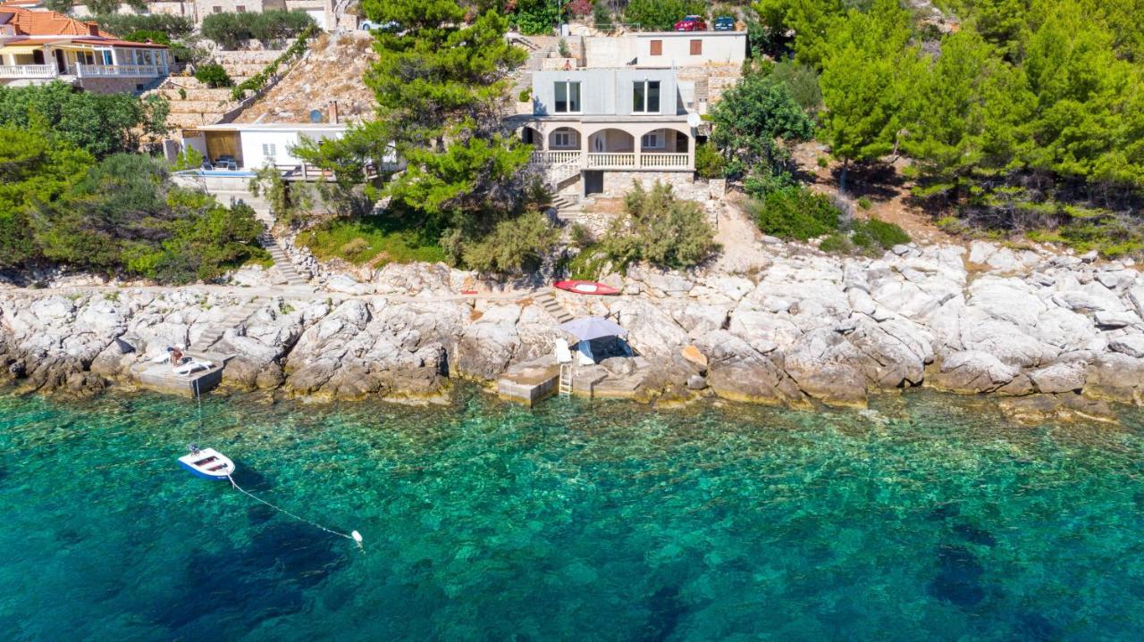 Apartments By The Sea Cove Zaglav, Korcula - 12208 Prizba Exterior foto
