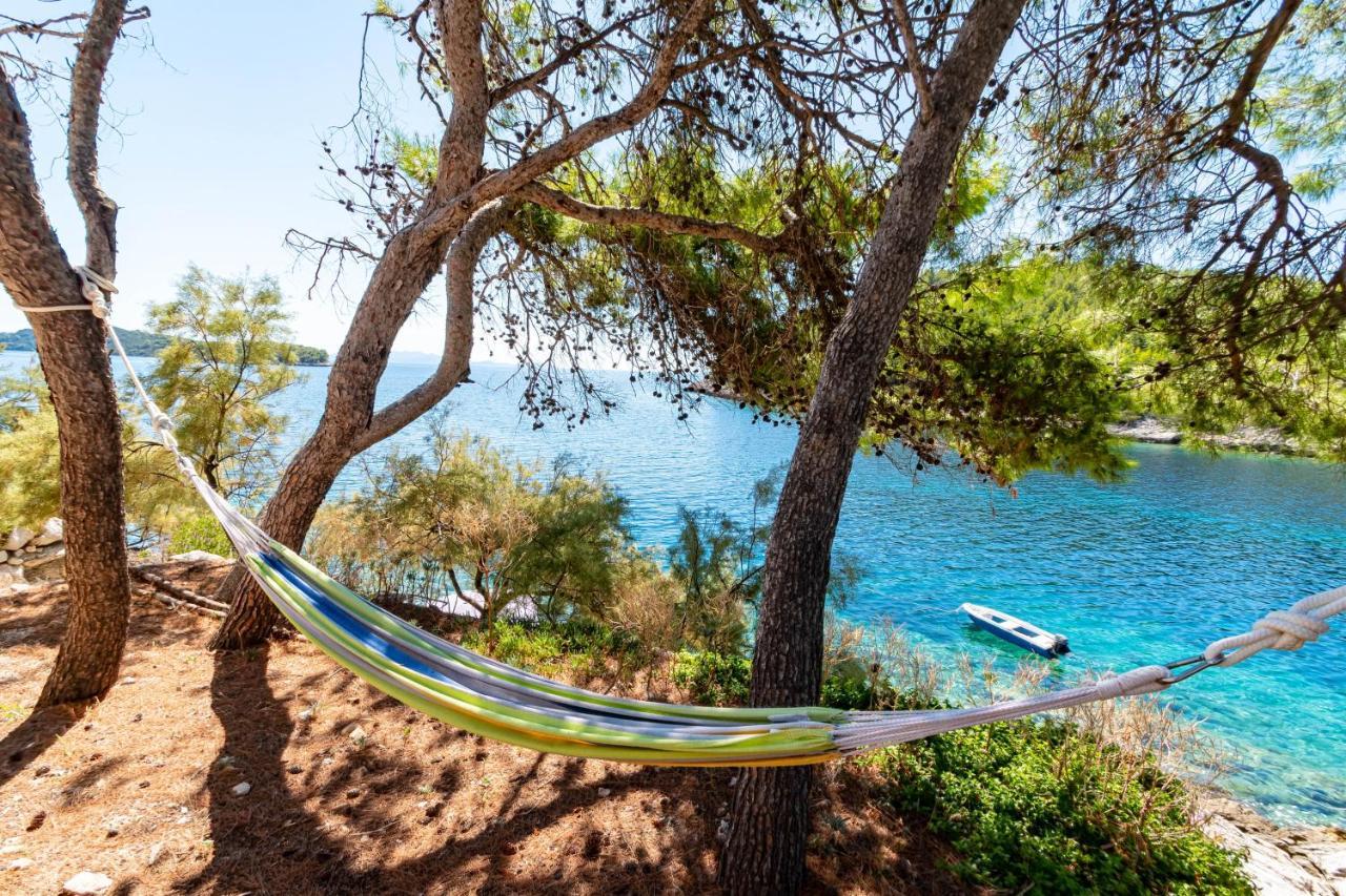 Apartments By The Sea Cove Zaglav, Korcula - 12208 Prizba Exterior foto
